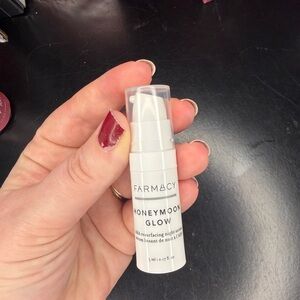 Farmacy Honeymoon Glow Night Serum - Cream